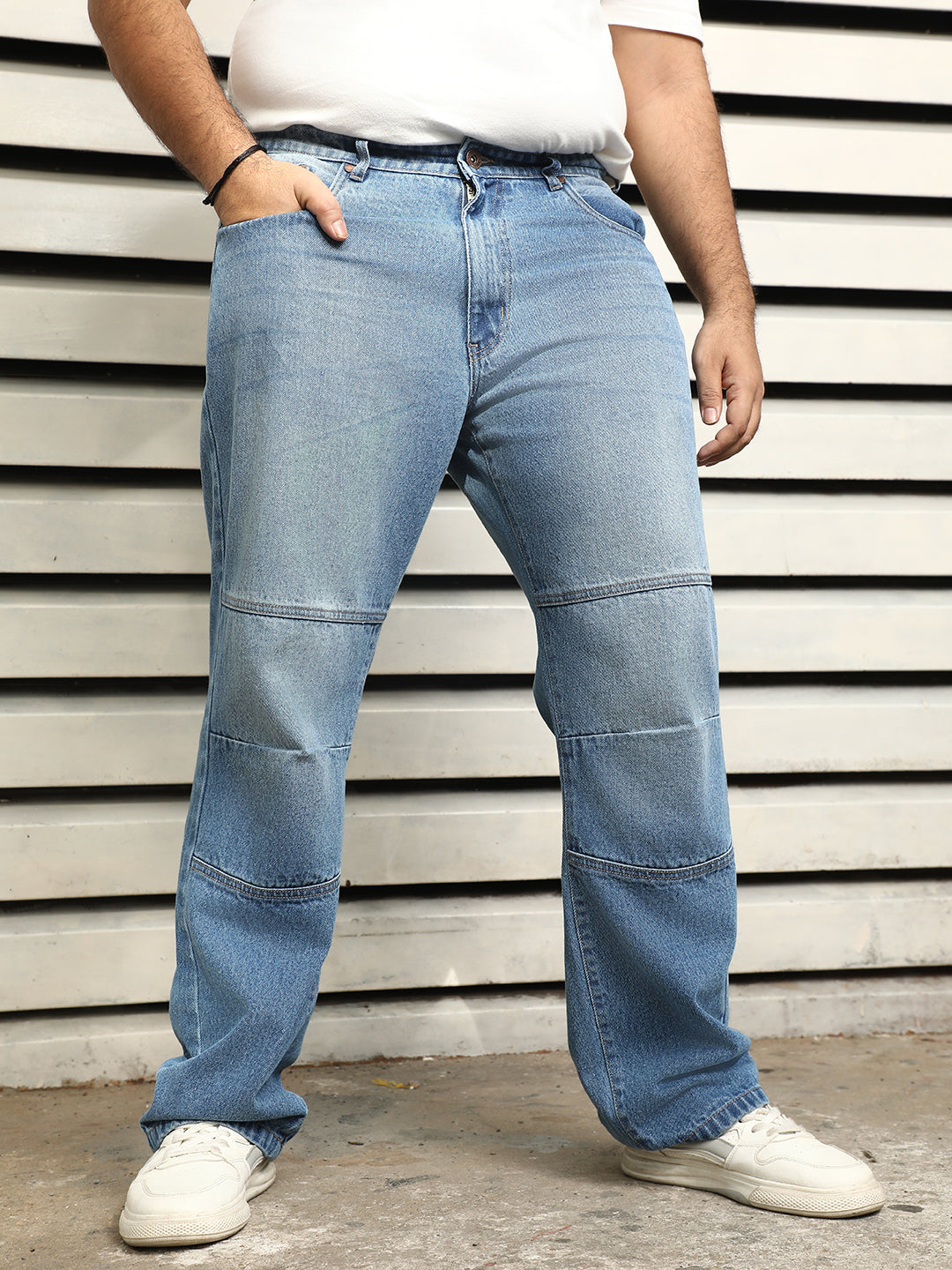Plus Size Men Straight Fit cut n sew detailLight Fade Jeans