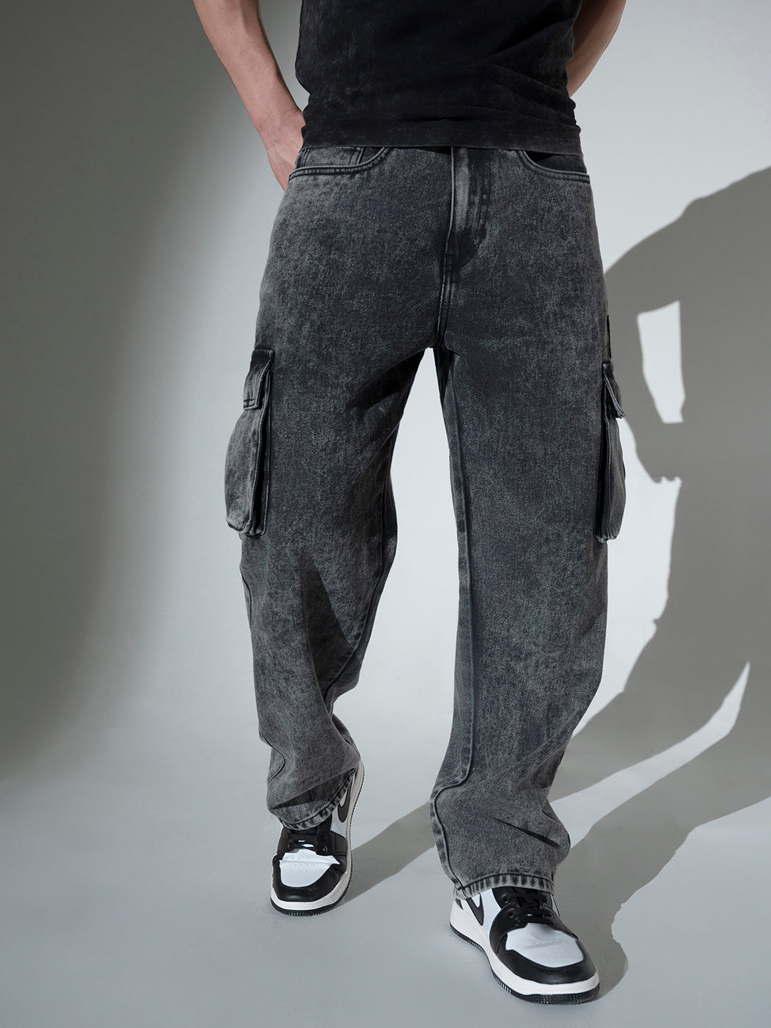Hubberholme Men Clean Look Relaxed Fit Heavy Fade Pure Cotton Jeans