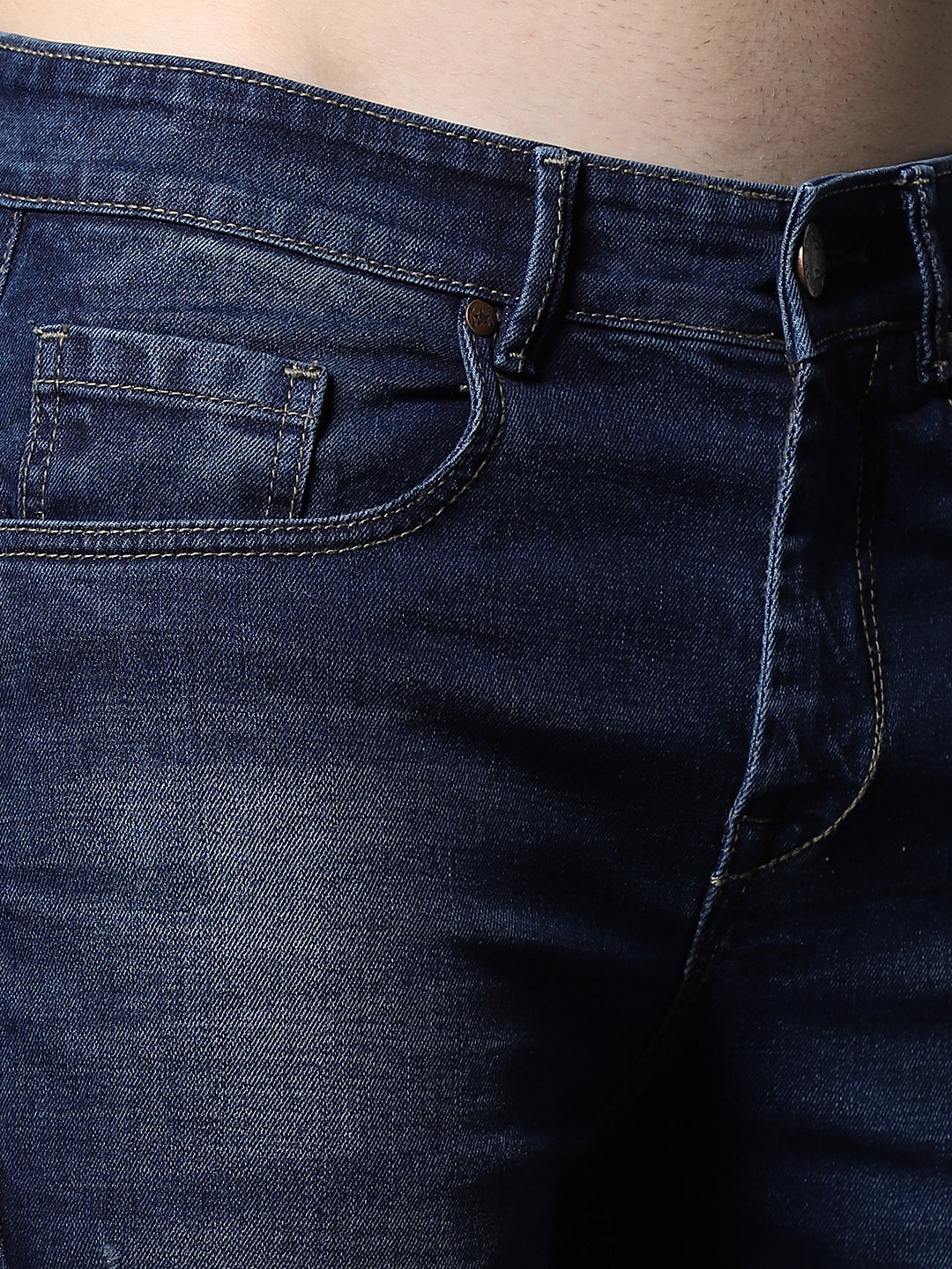 Men Regular Fit Mid Rise Mildly Distressed Stretchable Jeans