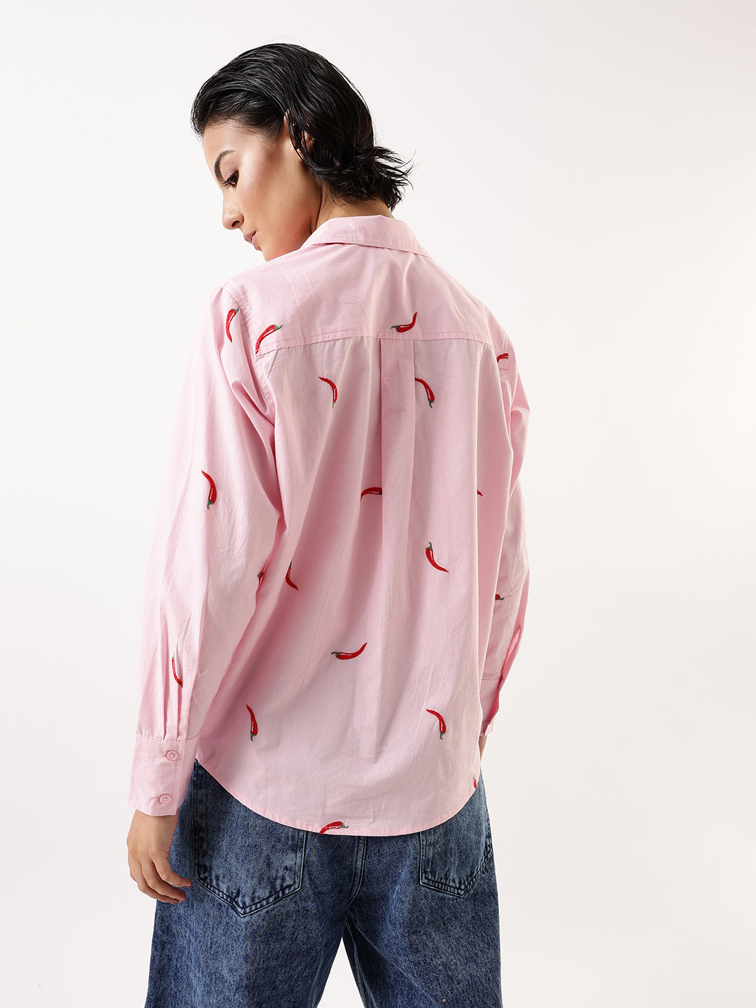 Hubberholme Women Comfort Fit Conversational Printed Pure Cotton Casual Shirt