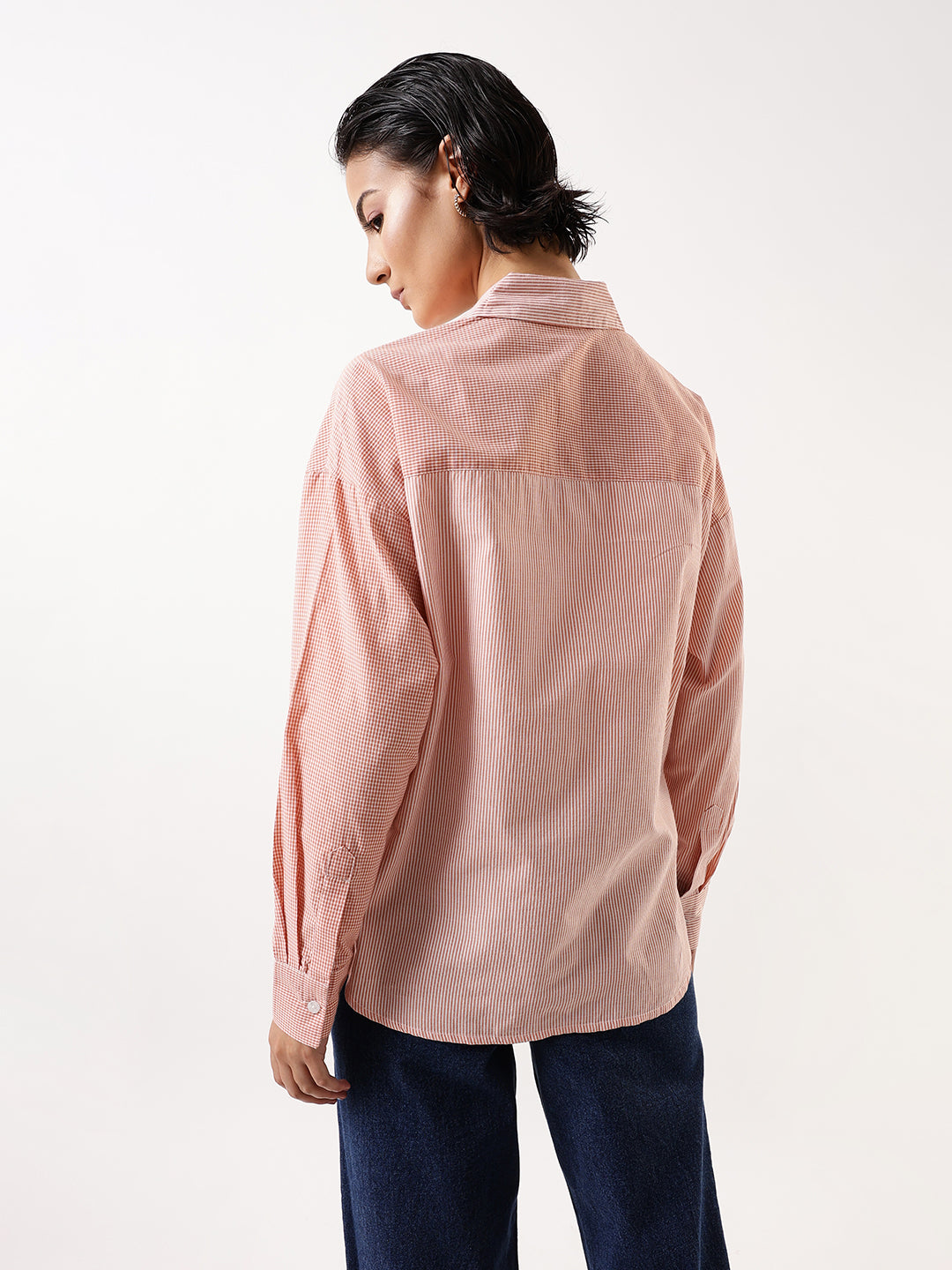 Hubberholme Women Comfort Oversized Fit Vertical Striped Pure Cotton Casual Shirt
