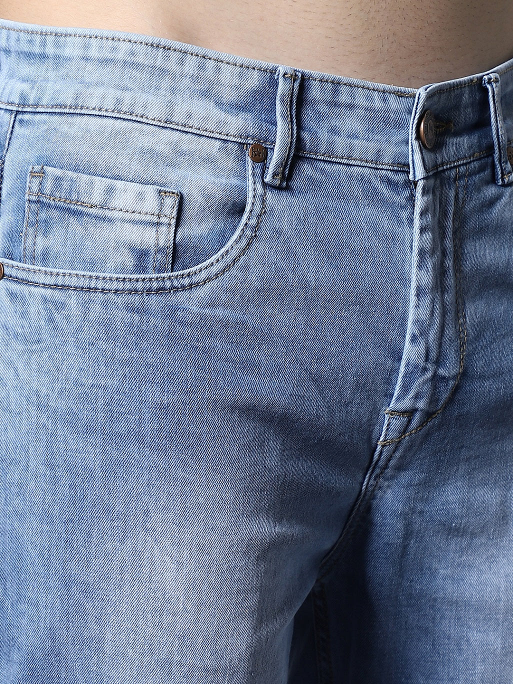 Men Low-Rise Regular Fit Clean Look Light Fade Stretchable Jeans