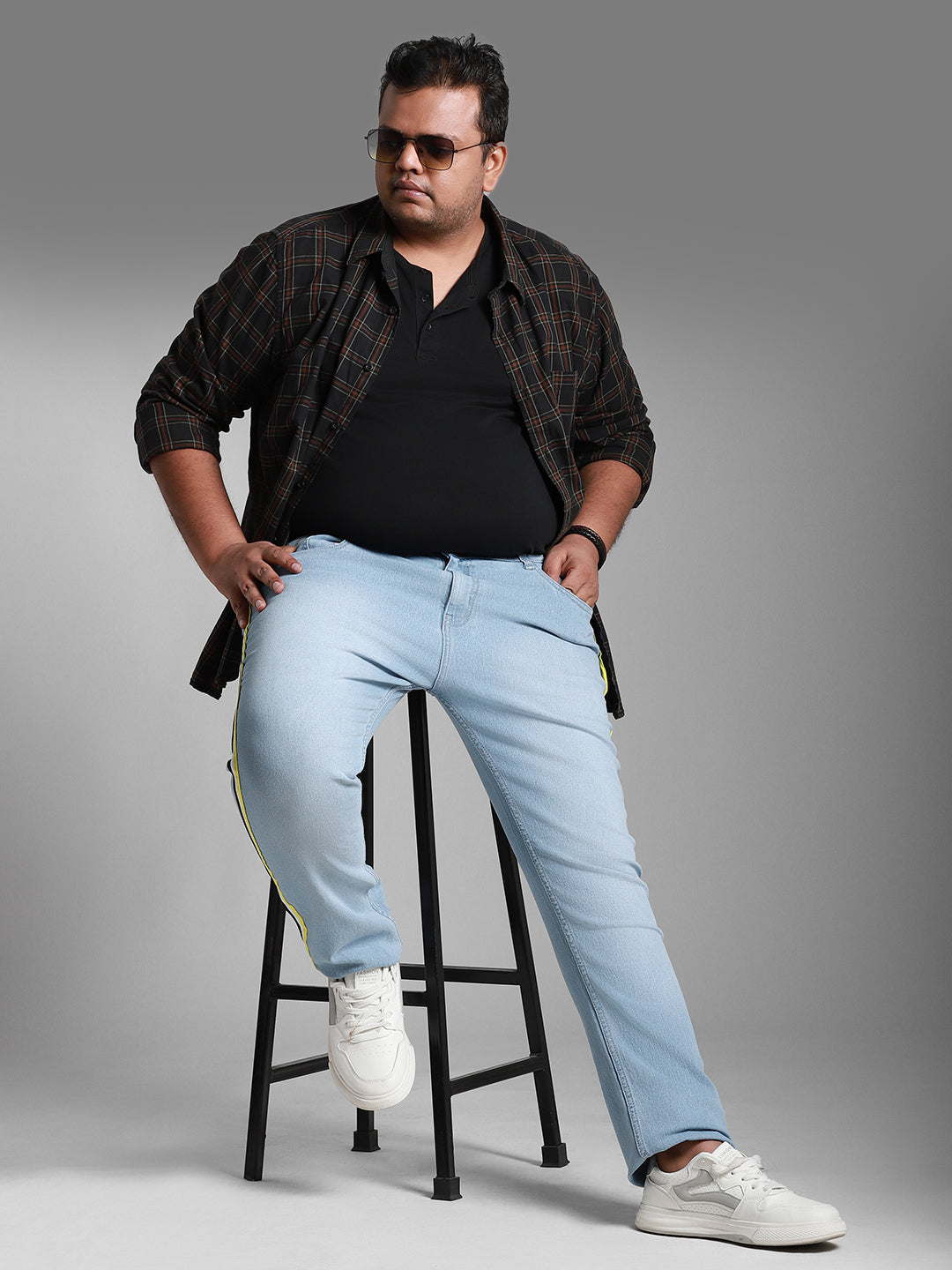 Plus Size Men Slim Fit Light Fade Clean Look Stretchable Jeans