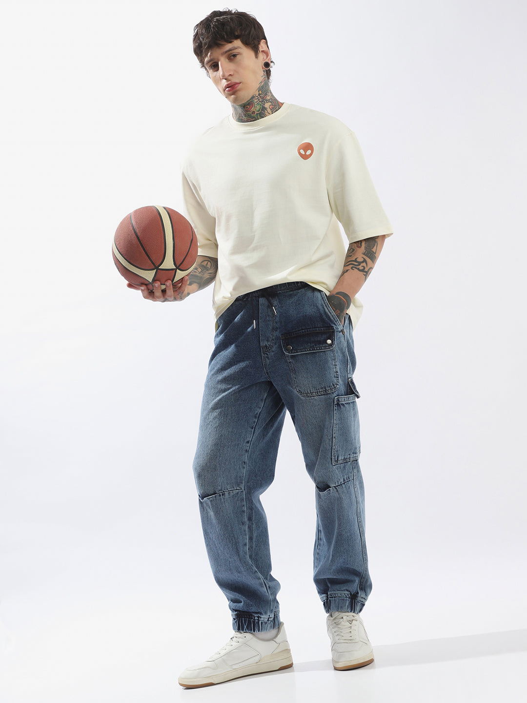 Hubberholme Men Comfort Relaxed Fit Mid-Rise Cargo Jogger Jeans