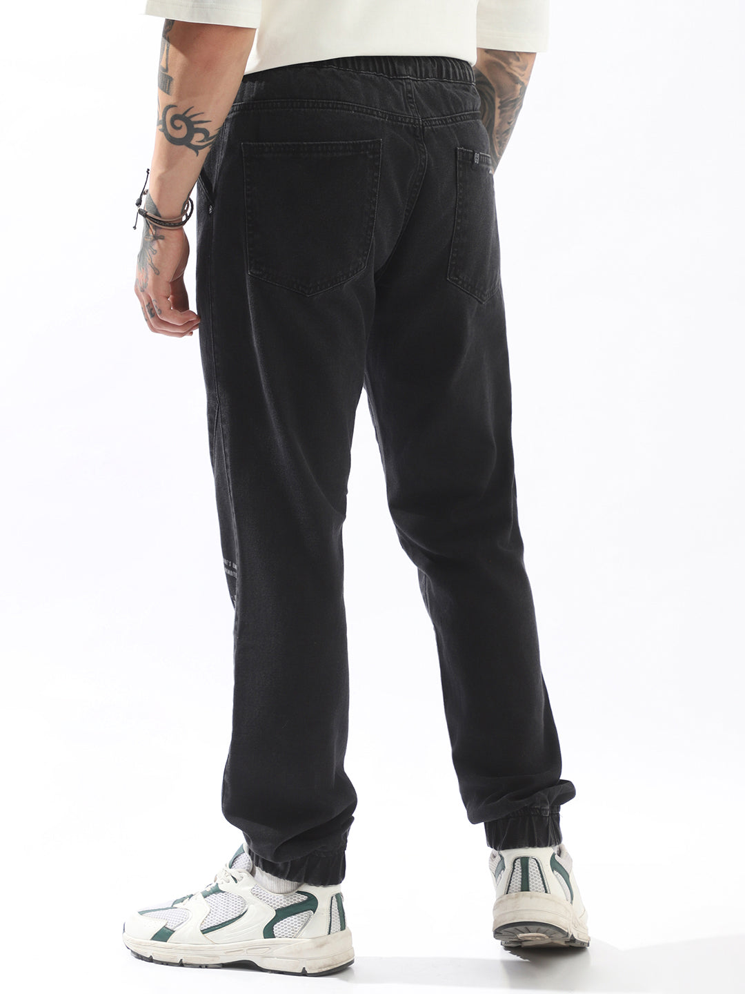 Hubberholme Men Comfort Straight Fit Mid-Rise Jeans Jogger
