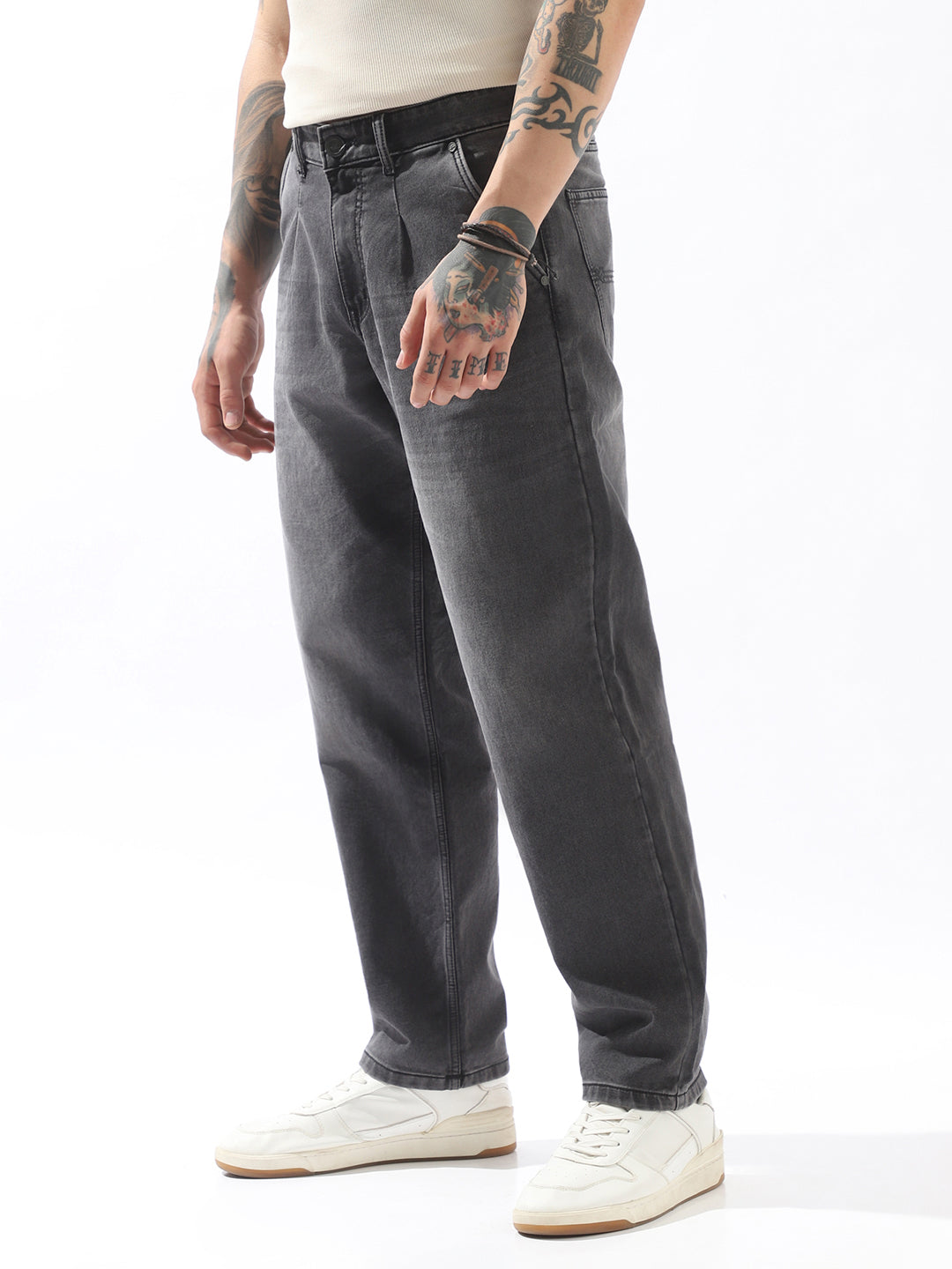 Hubberholme Men Comfort Relaxed Tappered Fit Mid-Rise Jeans