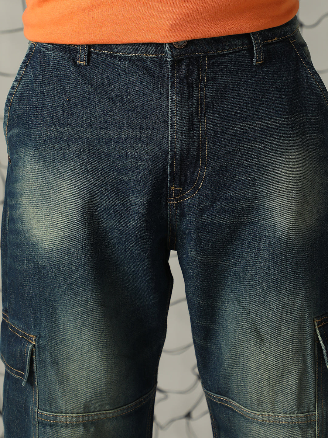 Hubberholme Men Relaxed Fit cotton Light Fade Cargo Jeans