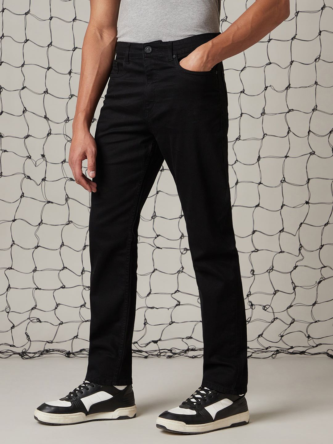 Hubberholme Men Straight Fit Clean Look Stretchable Jeans