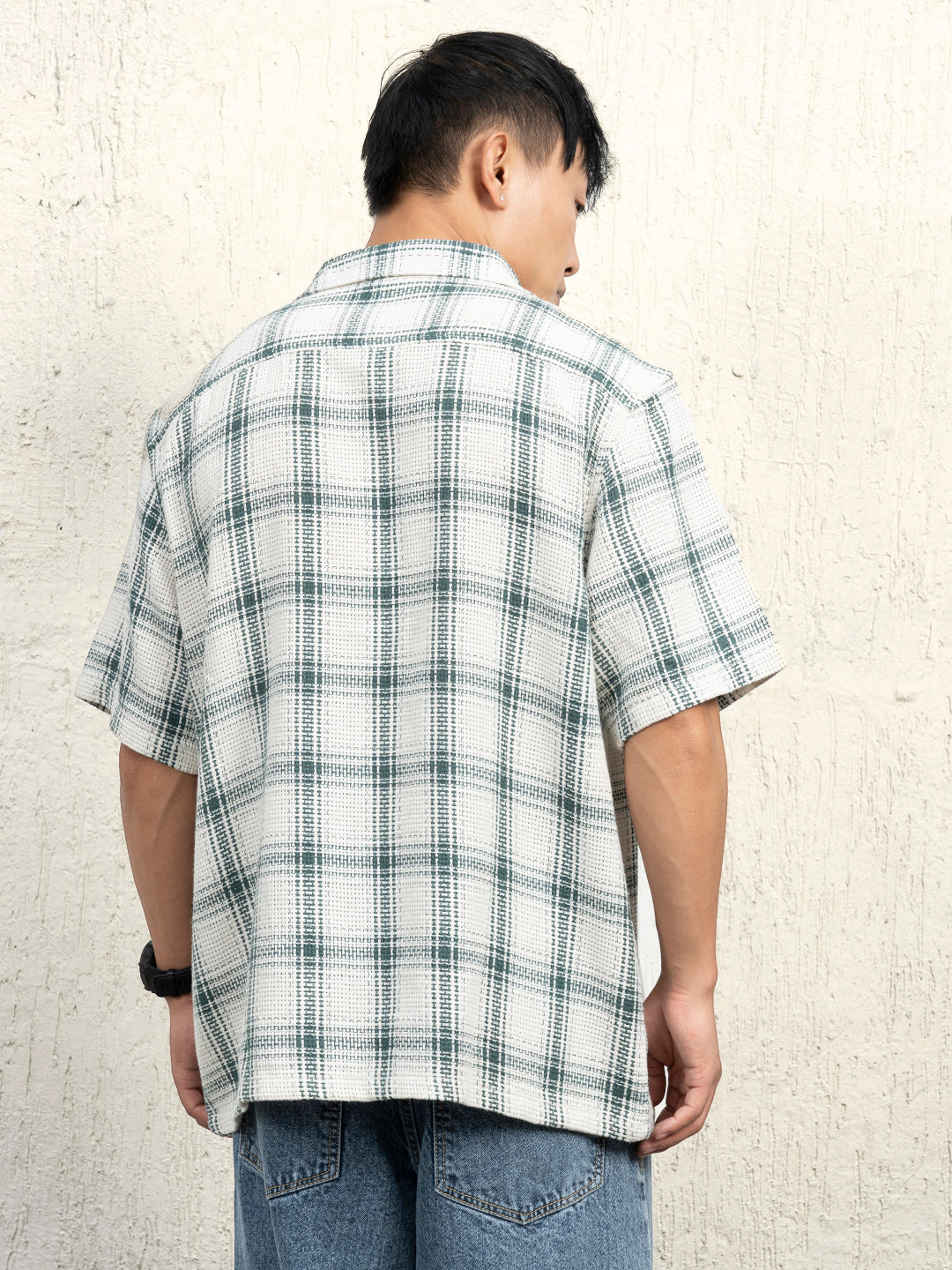 Hubberholme Men Standard Spread Collar Checked Cotton Oversized Casual Shirt