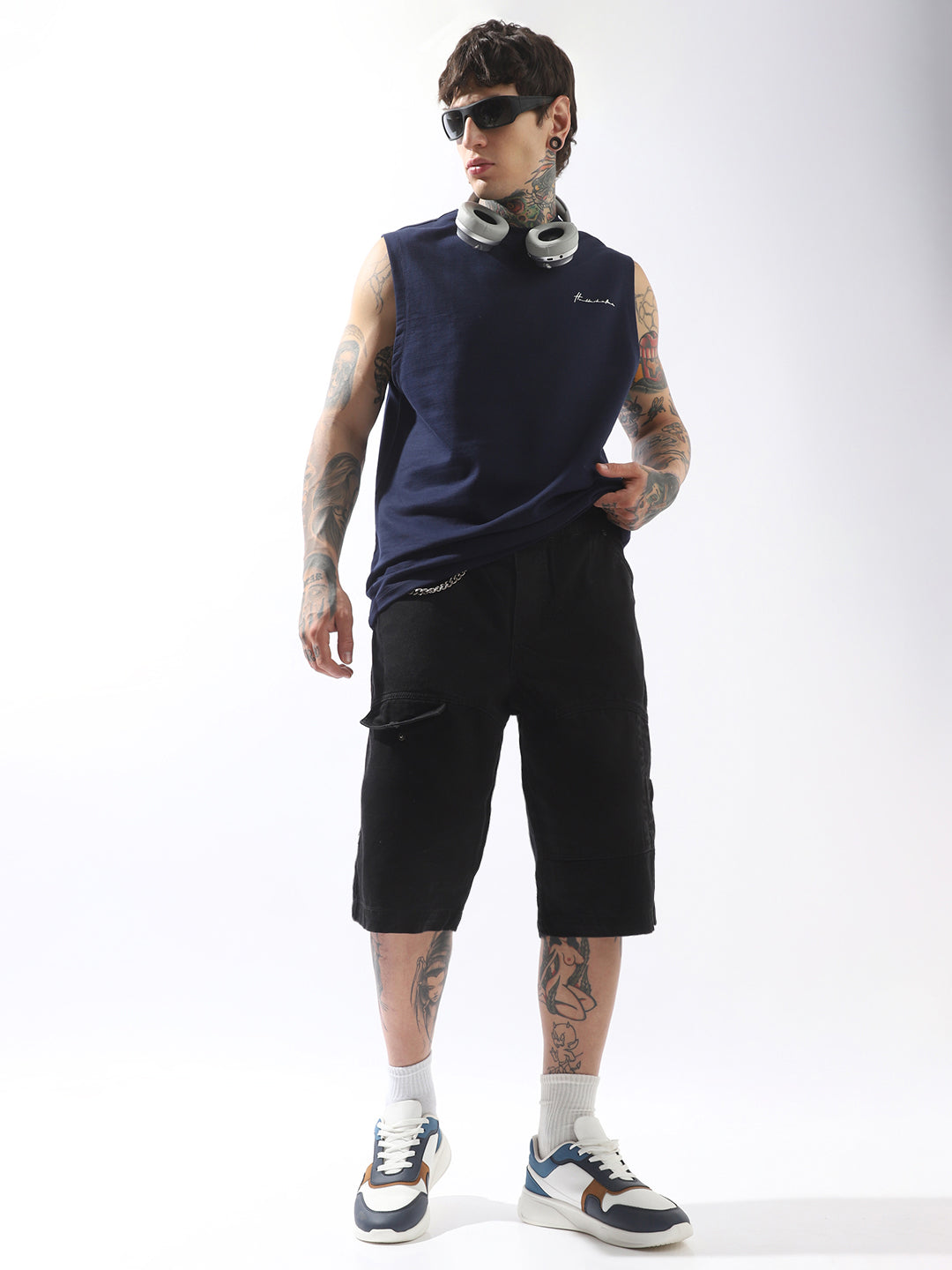 Hubberholme Men Solid Sleeveless T-shirt