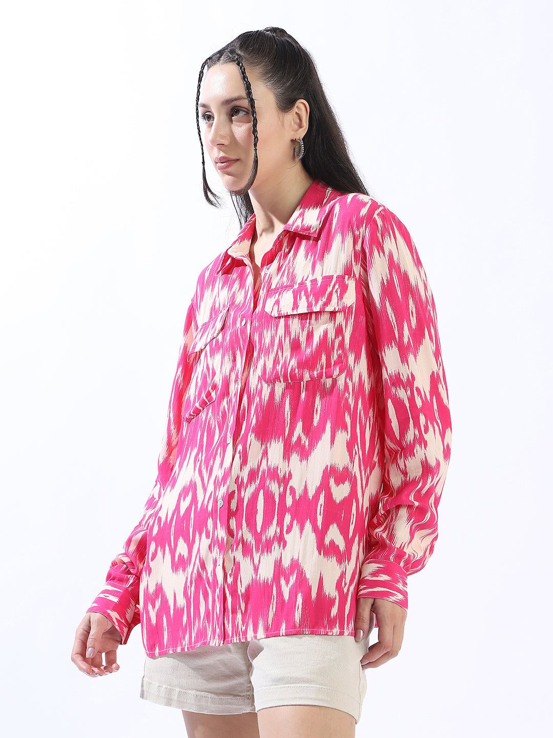 Hubberholme Women Comfort Oversized Fit Abstract Printed Spread Collar Casual Shirt