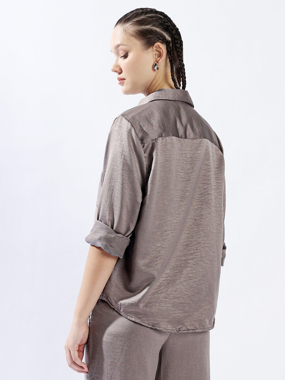Hubberholme Women Oversized Fit Spread Collar Full Sleeves Shirts