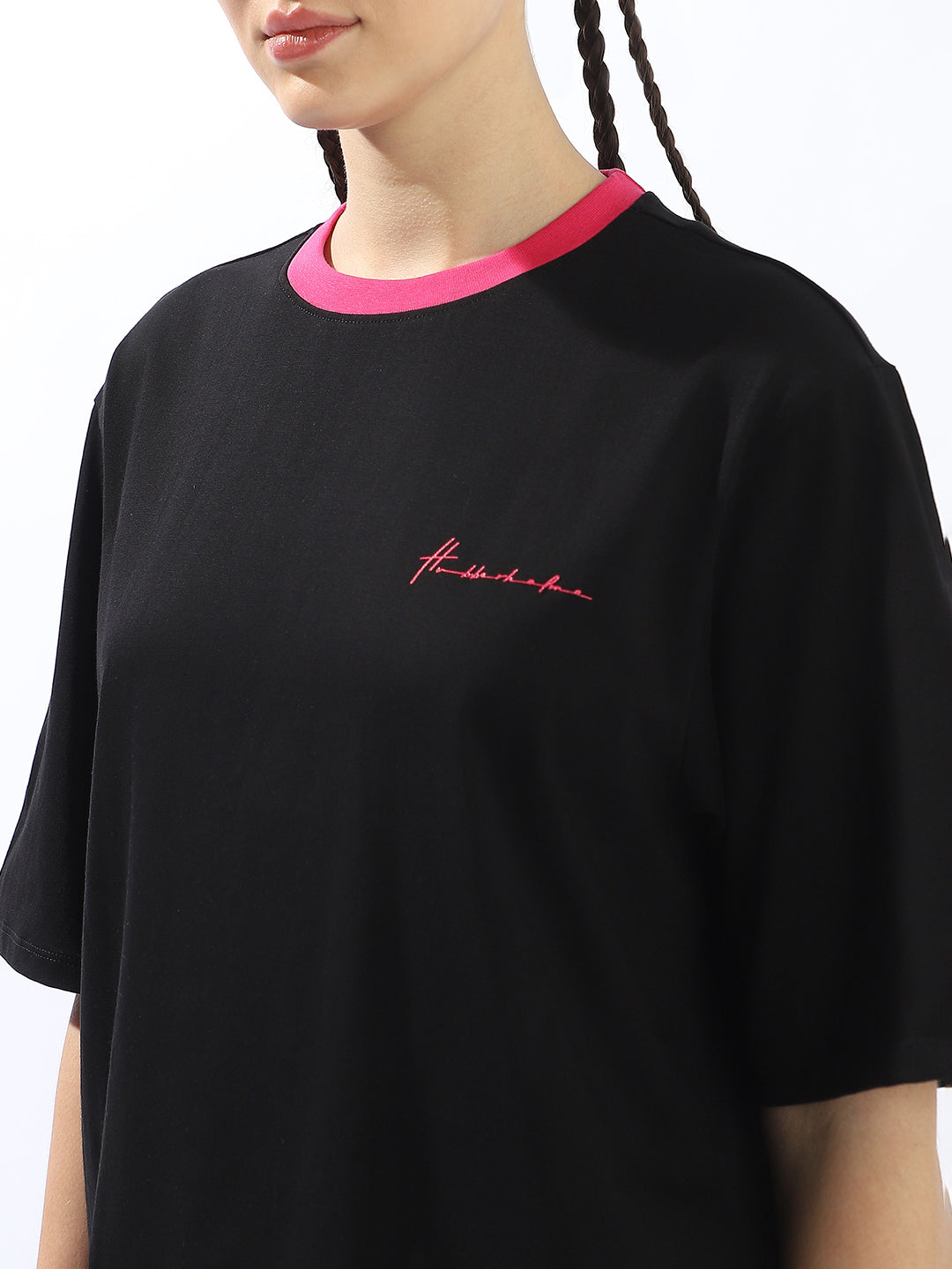 Hubberholme Solid Drop-Shoulder Sleeves Pockets Cotton T-shirt