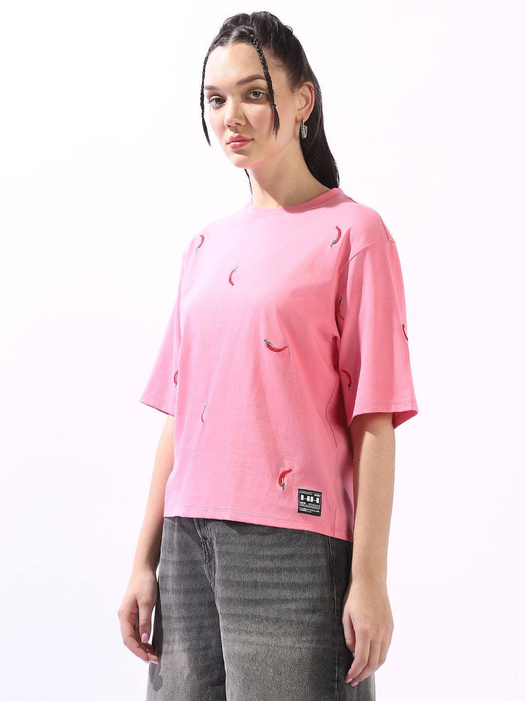 Hubberholme Embroidered Round Neck Short Sleeves Cotton T-shirt