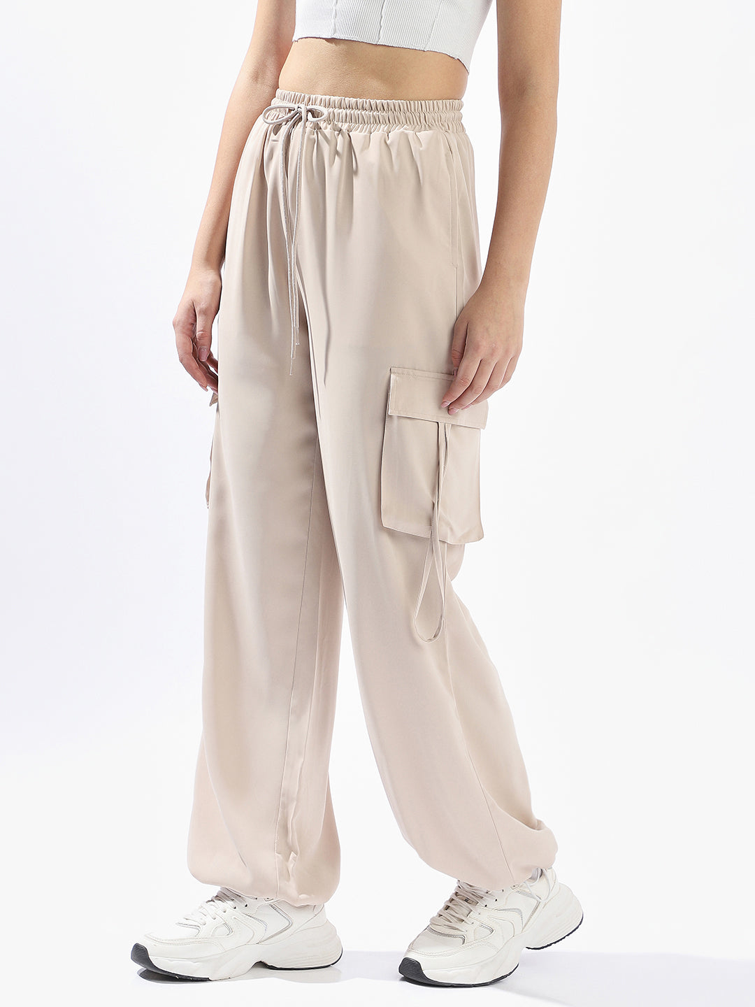 Hubberholme Women Solid Wide Leg Regular High-Rise Straight Trousers