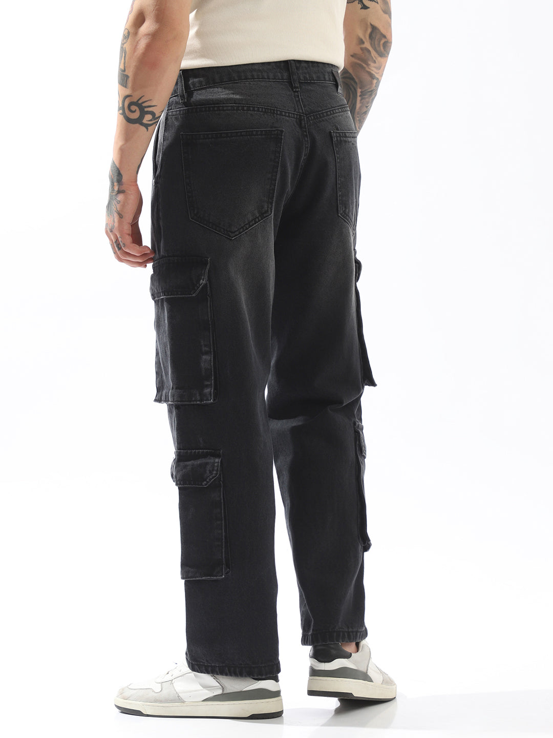 High Star Men Comfort Straight Fit Mid-Rise Jeans