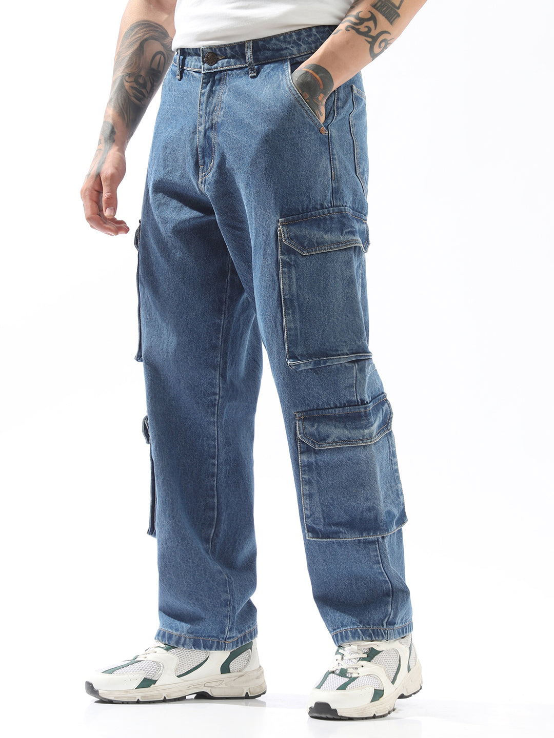 High Star Men Comfort Straight Fit Mid-Rise Jeans