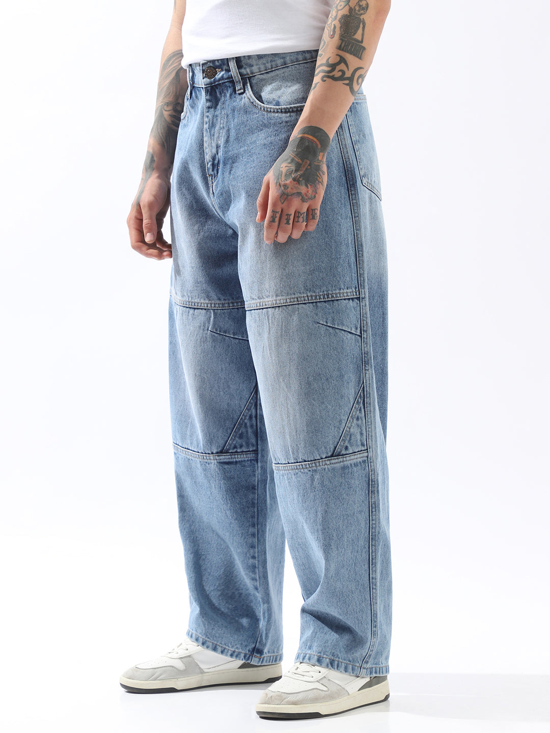 High Star Men Comfort Mid-Rise Straight Fit Light Fade Jeans