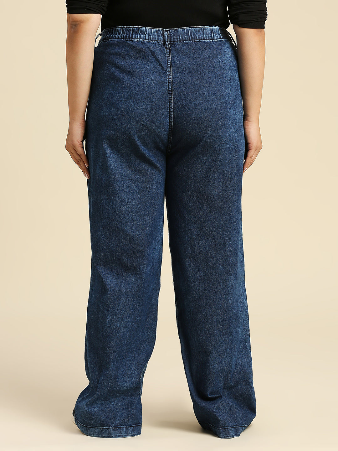 Women Plus Size Comfort Wide Leg High-Rise Light Fade Stretchable Jeans