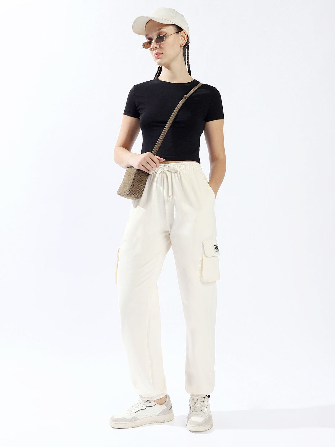 High Star Women Solid Knitted Jogger Loose Fit High-Rise Casual Trackpants