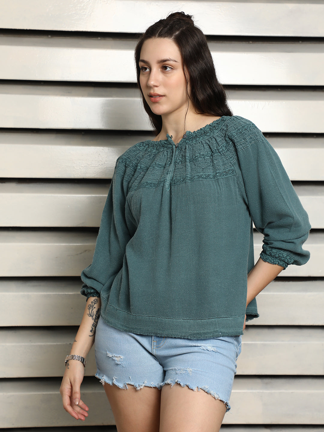 Round Neck Puff Sleeves Lace-up Cotton Regular Top
