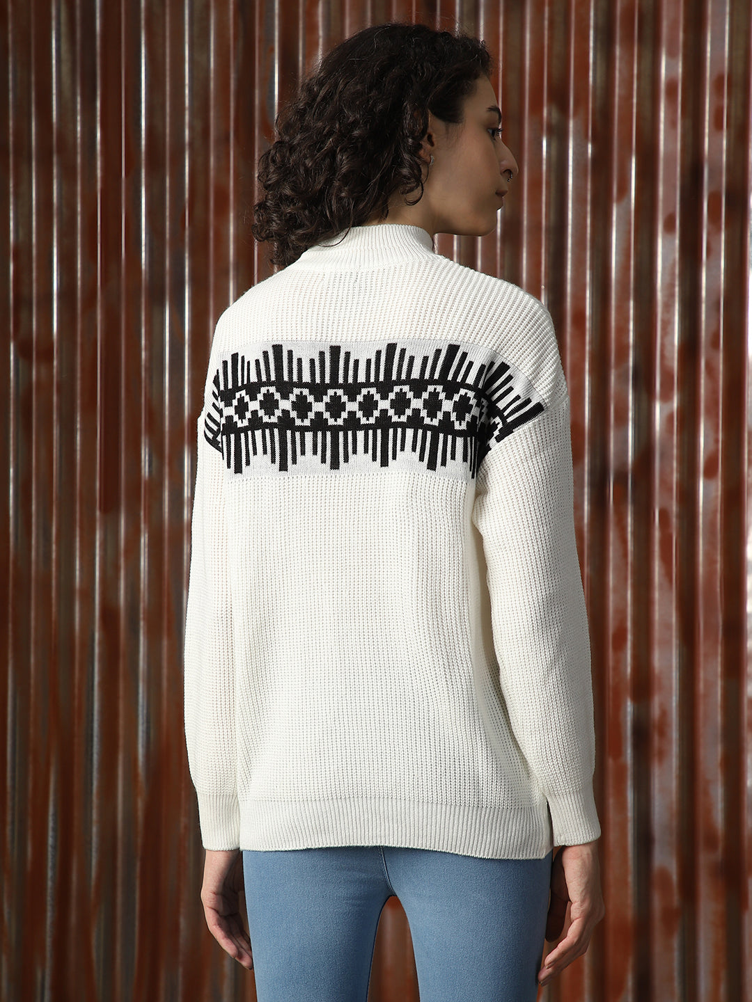 Women Knitted Acrylic Regular Fit  Round Neck Long Sleeve Sweaters