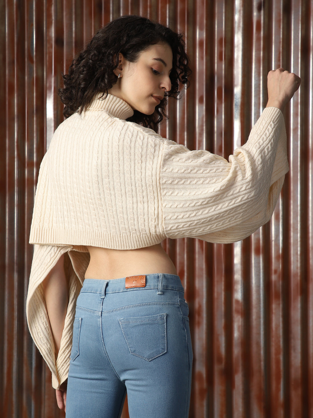 Women Knitted Acrylic Boxy Fit  Turtle neck Long Sleeve Sweaters