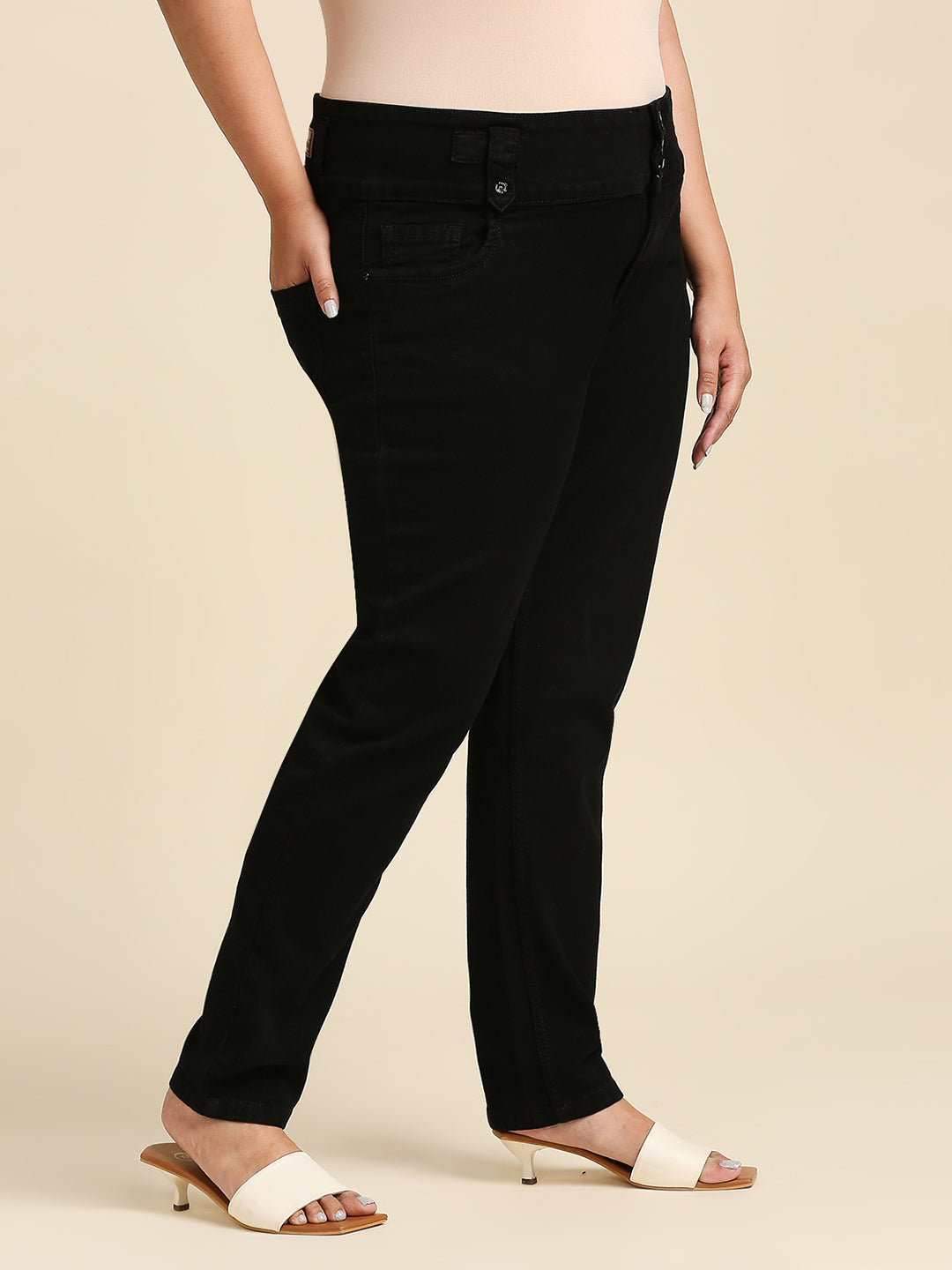 Women Slim Fit High-Rise Clean Look Stretchable Jeans