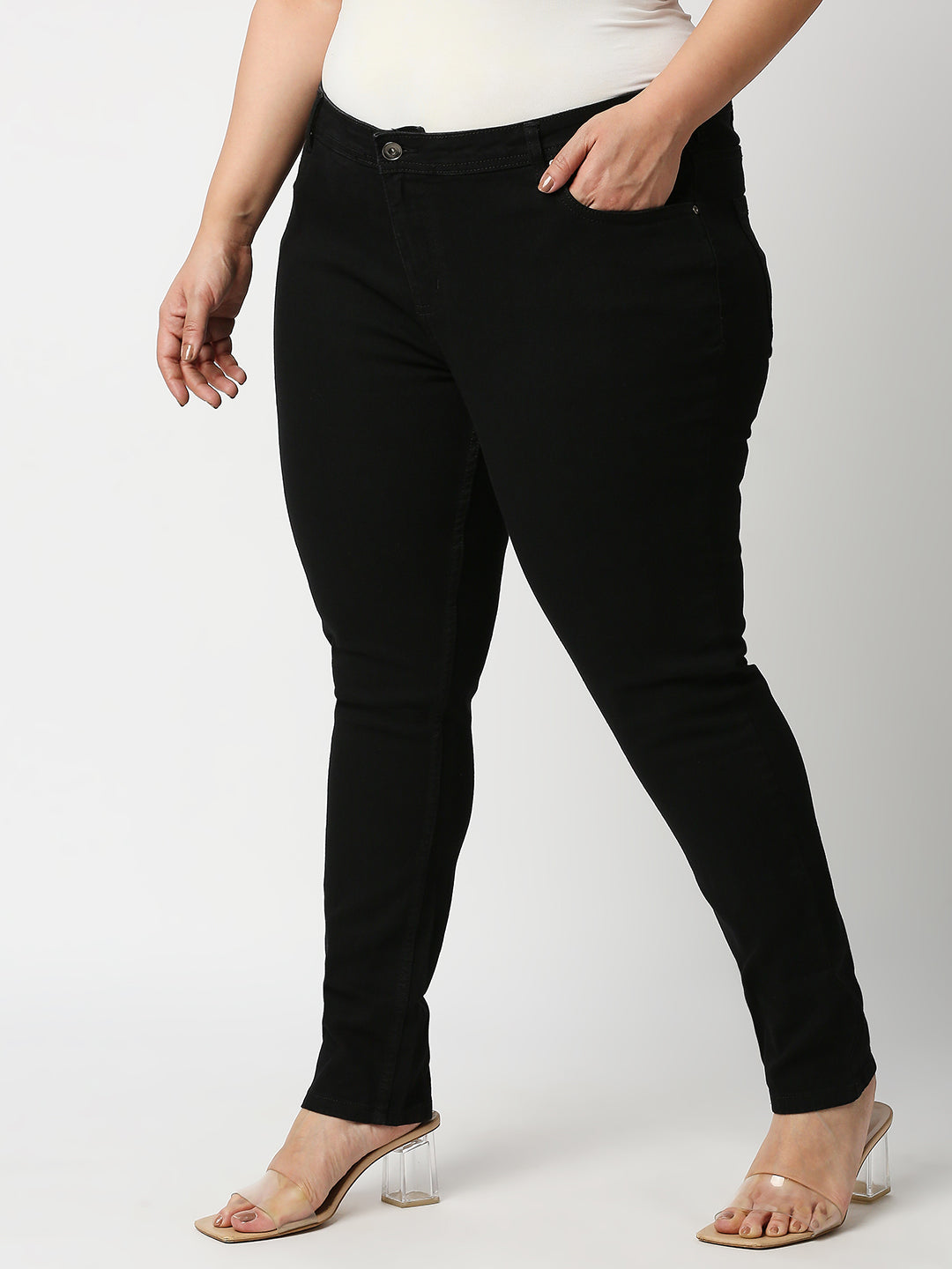 Women Plus Size Black Slim Fit Stretchable Jeans